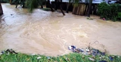 Côte d'Ivoire : Inondation à Duekoue, un homme et une femme enceinte emportés par les eaux, action de sauvetage des jeunes