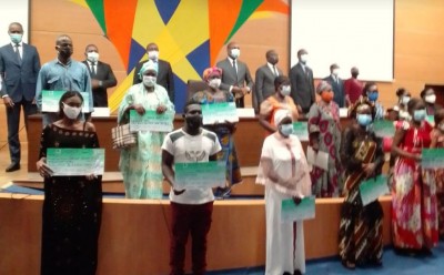 Côte d'Ivoire : COVID-19, phase transitoire du fonds de soutien au secteur informel, 40 mille bénéficiaires annoncés pour un montant de 10 milliards de FCFA