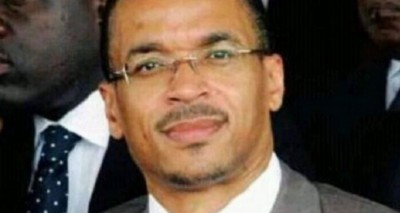 Cameroun : Franck Emmanuel Biya va-t-il remplacer son père à la tête de l'Etat ? L'après Biya agite la classe politique