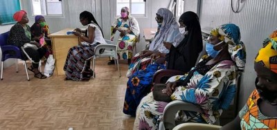 Côte d'Ivoire : Bouaké, pour l'enrôlement des personnes défavorisées, des timbres offerts par une ONG