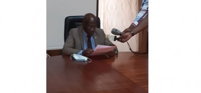 Côte d'Ivoire : Coronavirus, le CNLC révèle que des masques chirurgicaux et gels hydro alcooliques font l'objet de contrefaçon et de fabrication de mauvaise qualité