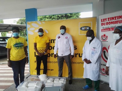 Côte d'Ivoire : Lutte contre le Coronavirus, les employés de MTN aux côtés des médecins du SMIT de Treichville