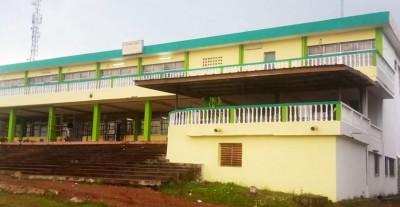 Côte d'Ivoire : Malgré un enseignant détecté au Covid-19, le lycée de Sikensi  ne fermera pas ses portes
