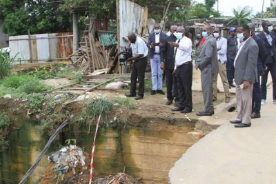 Côte d'Ivoire : Exposées aux danger permanent, les populations de Yopougon invitées à quitter les zones à risques