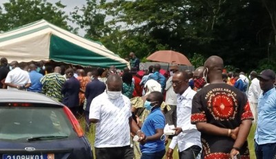 Côte d'Ivoire : COVID-19, malgré le nombre croissant des cas de contamination enregistrés, les mesures barrières foulées aux pieds dans des lieux publics