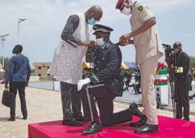 Burkina Faso : 232 commissaires et officiers de police prêts à servir