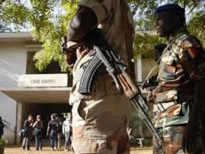 Tchad : Lourdes peines de prison contre des officiers de l'armée pour «trafic de drogue»