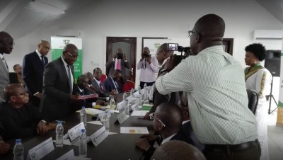 Côte d'Ivoire : De nouveaux membres de la Haute autorité de la Bonne gouvernance nommés et prorogation du mandat jusqu'au 31 décembre 2020
