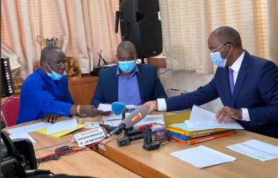 Côte d'Ivoire : FIF, la candidature de Sory Diabaté  déposée avec trois groupements d'intérêts sur cinq  contre deux pour Idriss Diallo