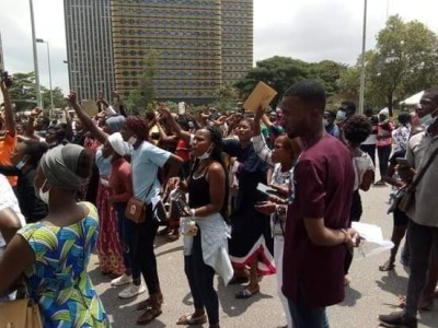 Côte d'Ivoire : Baccalauréat 2020, accusés de fraude, plusieurs candidats manifestent au Plateau