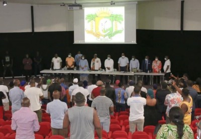 Côte d'Ivoire : RHDP, les militants annoncent une marche à Paris ce samedi pour dire  « oui au 1er mandat de la 3 ème république de Ouattara »