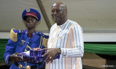 Burkina Faso : 57 officiers d'active pour plus de « résilience » face à la menace terroriste