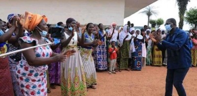 Côte d'Ivoire : San-Pédro, pour la victoire du candidat ADO, Félix Anoblé invite les femmes « à faire un choix lucide »