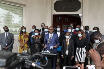 Côte d'Ivoire :    Présidentielle d'octobre 2020, le 13ème candidat a déposé son dossier de candidature aujourd'hui à la CEI