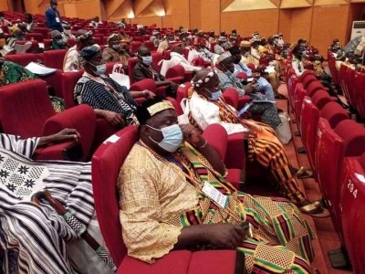 Côte d'Ivoire : Yamoussoukro, réunis à la fondation, les chefs missionnés par Toungara