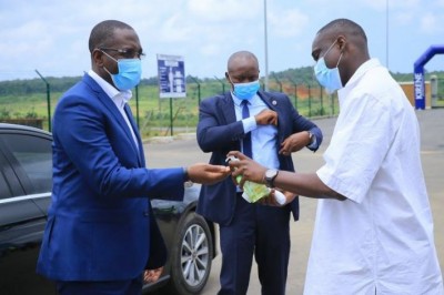 Côte d'Ivoire : Même si très peu de cas de Coronavirus, le non-port du masque rappelé en vue de la rentrée scolaire