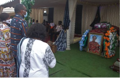 Côte d'Ivoire : Prétendu  « détournement »  des dons numéraires aux  obsèques d'Allah Thérèse, les précisions du Ministère de la Culture