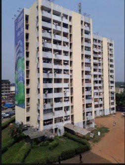 Côte d'Ivoire : Fin de calvaire  pour la population des cinq tours des 220 logements, la fourniture et pose de cinq nouveaux ascenseurs pour bientôt