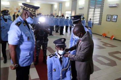 Côte d'Ivoire : Sécurité, Vagondo aux 458  nouveaux   officiers : « Remplissez  votre  mission avec loyauté »