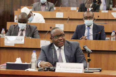 Côte d'Ivoire : Devant les députés, le président de la CEI affirme que  toutes les « conditions sont réunies pour des élections transparentes et crédibles »