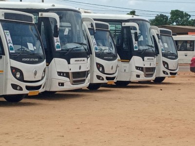 Côte d'Ivoire : Dabou, 22 véhicules neufs remis aux transporteurs des Grand Ponts dans le cadre du renouvellement du parc automobile initié par le gouvernement