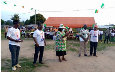 Côte d'Ivoire : Anne Ouloto à ses parents de Toulepleu : « Faisons la politique avec la raison et non avec le cœur »