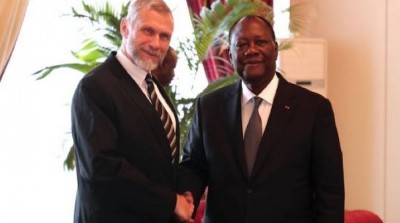 Côte d'Ivoire :  « Vacance du pouvoir », l'ambassade des USA recadre l'opposition