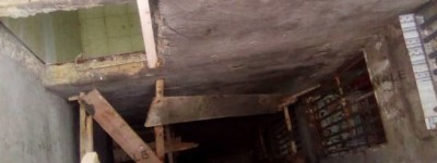 Côte d'Ivoire : L'échafaudage qui servait d'échelle aux ouvriers d'un immeuble s'écroule,   deux (02) morts et deux (02) interpellés