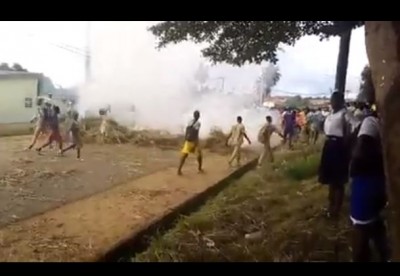 Côte d'Ivoire : Sassandra, arrestation d'un élève et bastonnade d'un professeur, des élèves marchent sur la mairie et le domicile du maire