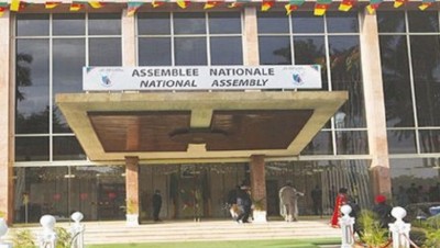 Cameroun : À peine adopté à l'Assemblée nationale, le projet de loi des finances suscite déjà la polémique
