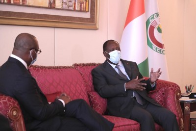 Côte d'Ivoire : De retour à Abidjan après un séjour de repos en France, Alassane Ouattara reçoit le Président de la BOAD