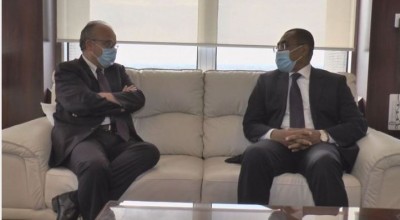 Côte d'Ivoire : Le nouvel Ambassadeur de France satisfait  du  succès de l'Eurobond,  annonce Le Drian à la prestation de Serment de Ouattara