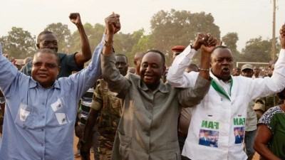 Centrafrique : Écarté de la présidentielle, Bozizé veut unir l'opposition pour vaincre Touadéra