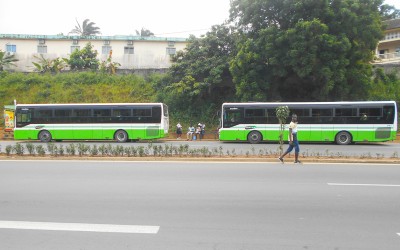 Côte d'Ivoire : Un chauffeur de bus de la ligne 25 se fait agresser par deux individus pour sa recette