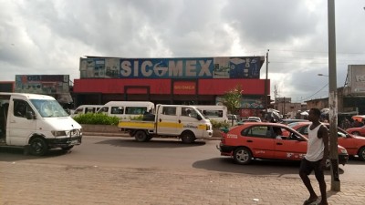 Côte d'Ivoire : Marcory, lors d'un cambriolage, des individus disparaissent avec 03 coffres-forts d'un centre commercial