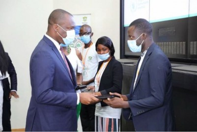 Côte d'Ivoire : Lancement d'un programme de création d'emplois et de sources de revenus liées au numérique en faveur de 200 000 jeunes
