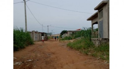 Côte d'Ivoire : Grogne à Songon-kassemblé, un conflit foncier oppose une cadre du Rhdp et des chefs de famille, le chef de l'Etat interpellé