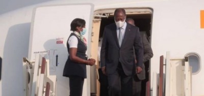 Côte d'Ivoire : Ouattara parti sans bruit en France, retour sans bruit à Abidjan