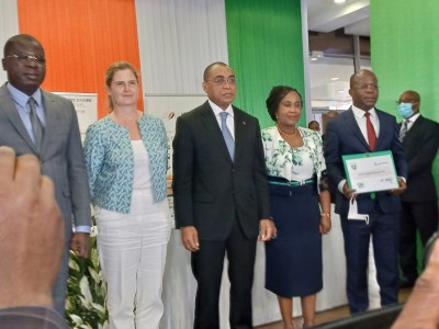 Côte d'Ivoire :    Bonne gouvernance, Abidjan se dote d'une plateforme électronique pour la gestion des marchés et des contrats d'entretien routier