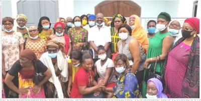 Côte d'Ivoire : Législatives 2021, à Cocody, les femmes du  RHDP mobilisées pour la victoire du parti au soir du 06 mars prochain