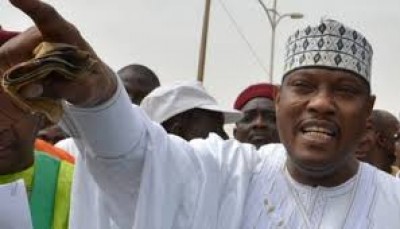 Niger : Accusé d'avoir semé le trouble à Niamey, Hama Amadou se rend en personne à la police