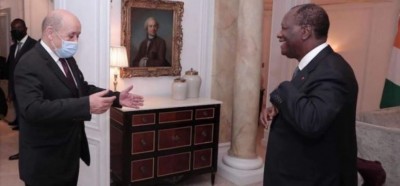 Côte d'Ivoire : Coopération et questions régionales au centre de l'entretien entre Ouattara et Le Drian à Paris