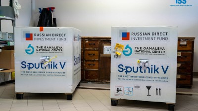 Tunisie : Réception d'une première cargaison de 30 000 doses de vaccin russe anti-Covid, Sputnik V