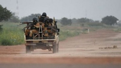 Burkina Faso : Un soldat, cinq volontaires et cinq terroristes tués