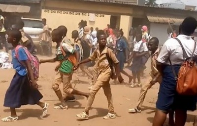 Côte d'Ivoire : Décès d'Hamed Bakayoko, pour prendre part à ses obsèques, des élèves perturbent les cours à Abobo