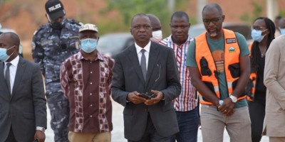 Côte d'Ivoire : À Séguéla pour les obsèques d'Hamed Bakayoko, Amadou Koné s'assure de l'état de réalisation des travaux de l'aéroport