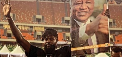 Togo-Côte d'Ivoire :  Aux obsèques d'Hamed Bakayoko, Adebayor devient « Sheyi le chinois »