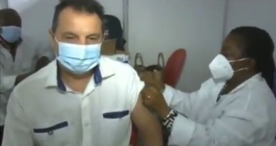 Côte d'Ivoire : La fausse vaccination du Coordonnateur résident de l'ONU qui en dit long sur les manipulations autour de la Covid-19