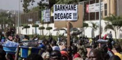 Mali : Le  départ des troupes françaises encore réclamé à Bamako
