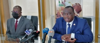 Côte d'Ivoire :   Cacao, le Conseil fixe le kg de la fève à 750 FCFA pour la campagne intermédiaire